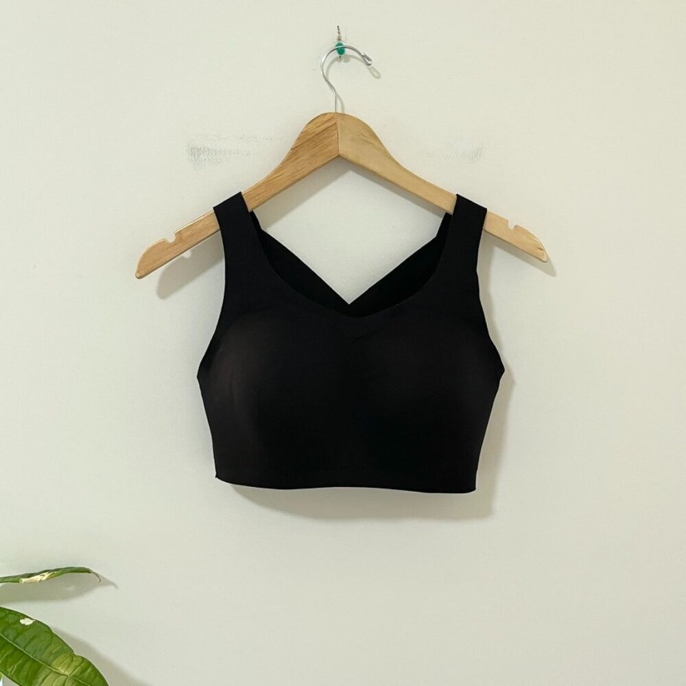 Lululemon Black Cross Strap Sports Bra Size 34DD